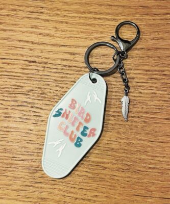 Hotel sleutelhanger ‘Bird sniffer club’