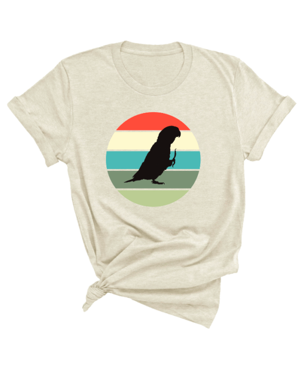 Shirt met silhouet van caique in retro zonsondergang design