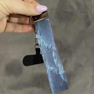 Blue And Gold Macaw Feather Pattern Wristlet